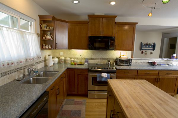 Cherry Cabinet Remodeling in Petaluma